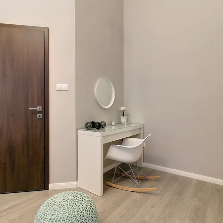 Bpr Apaczai Street Design Appartamento *