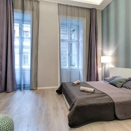Appartamento Bpr Apaczai Street Design Budapest