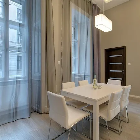 Appartamento Bpr Apaczai Street Design Budapest